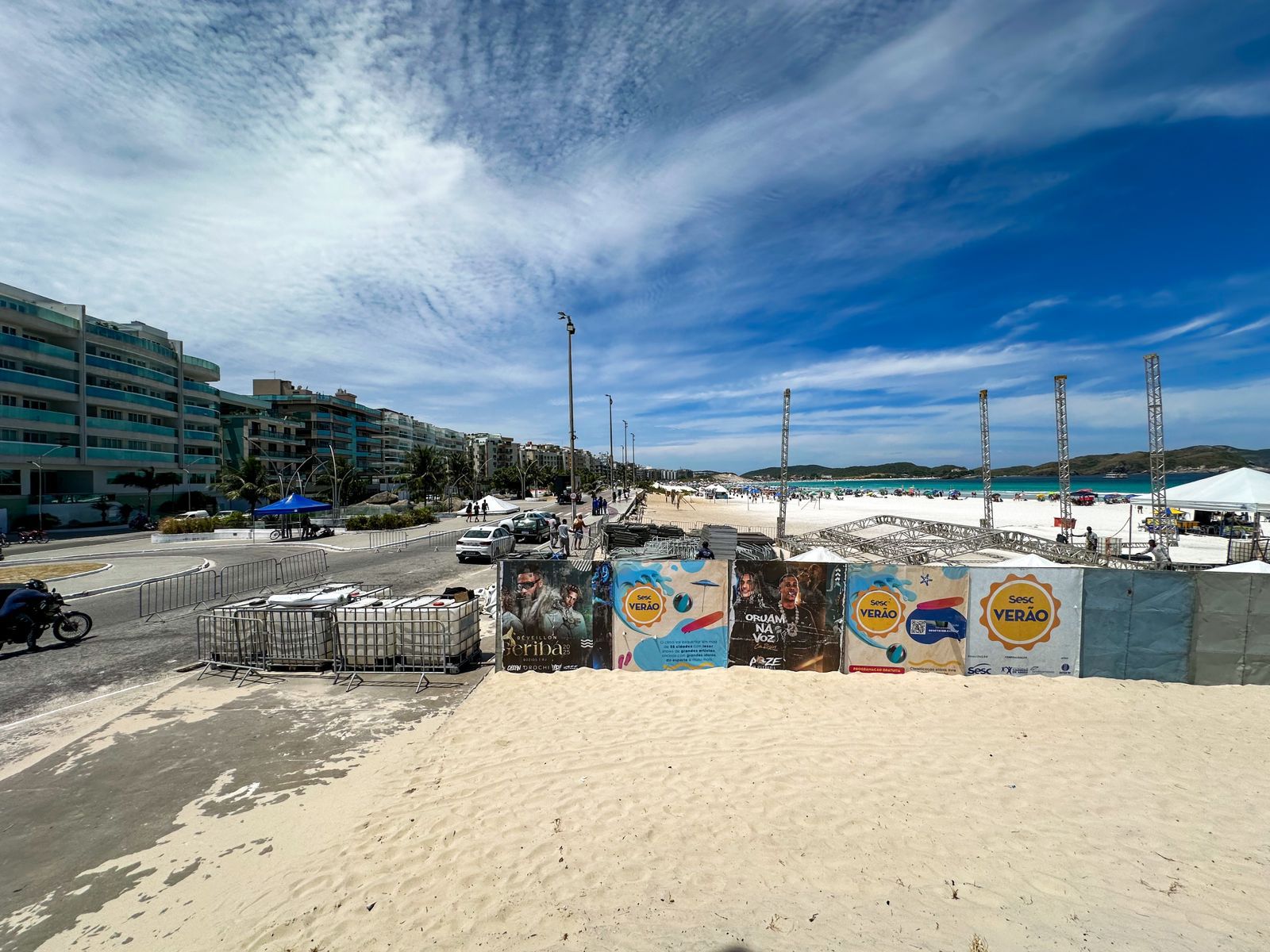 Trânsito na Praia do Forte, em Cabo Frio, sofre alterações para realização do Sesc Verão a partir desta quinta (6)