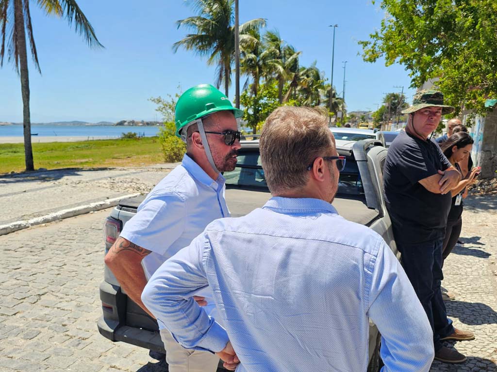 Obras de saneamento em Cabo Frio são inspecionadas em ação conjunta da Agenersa e do município