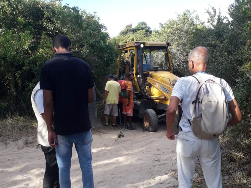 Cabo Frio bloqueia acesso irregular de veículos na Trilha do Anzol para proteger ecossistema local