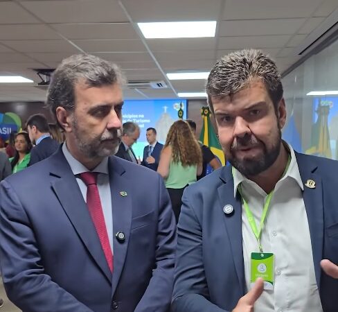 Macaé visa fortalecer o turismo e apresenta ideias ao presidente da Embratur