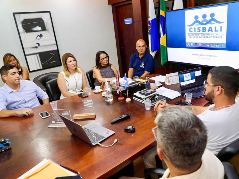 Secretário de Saúde de Rio das Ostras, vice-prefeito Dr. Fábio Simões participa de eleição do CISBALI 