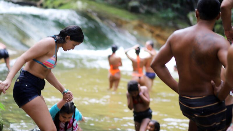 Defesa Civil de Macaé orienta banhistas e turistas sobre cuidados nas praias e cachoeiras