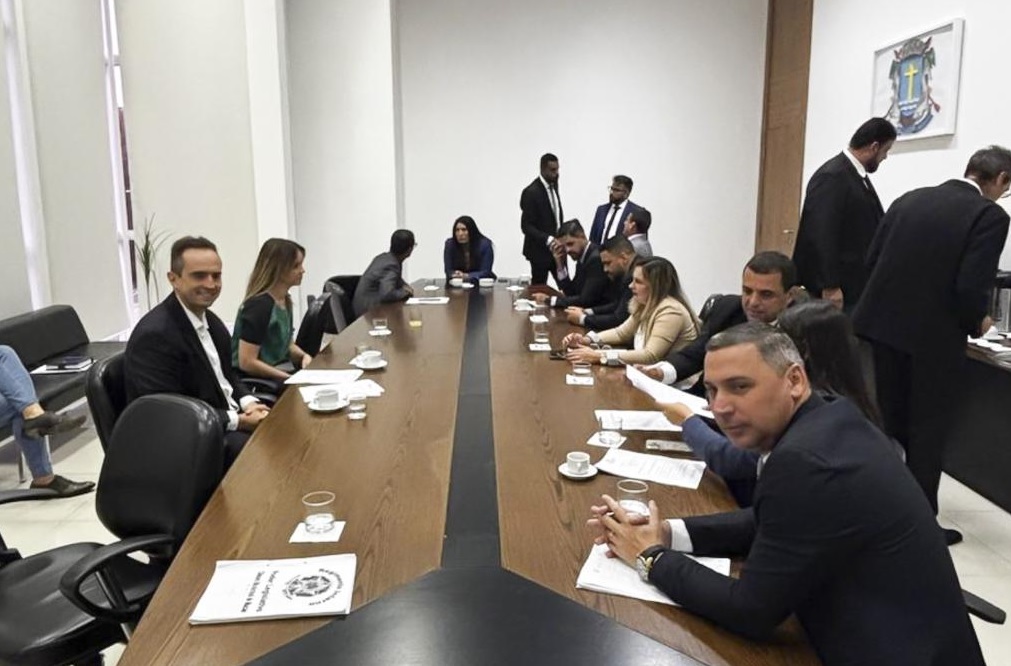MPRJ assina termo para garantir políticas públicas para o público infantojuvenil de Macaé