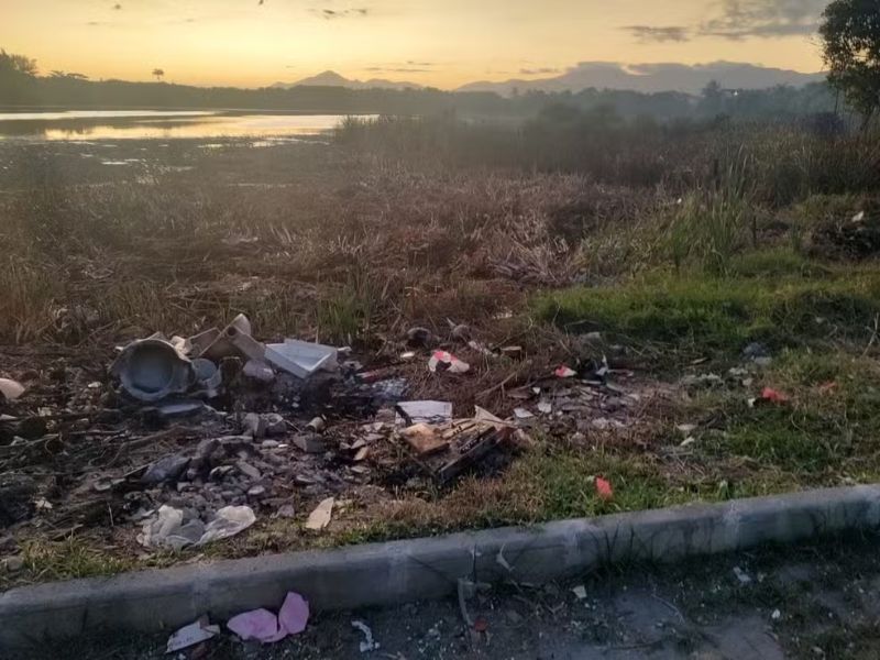 Crime ambiental é flagrado pela PM na Lagoa das Marrecas, em Saquarema