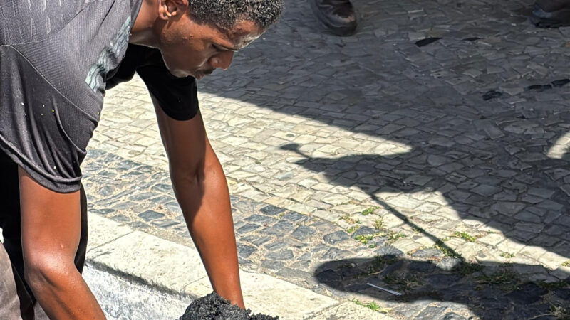 Prefeitura de Cabo Frio avança na desobstrução da rede de drenagem pluvial