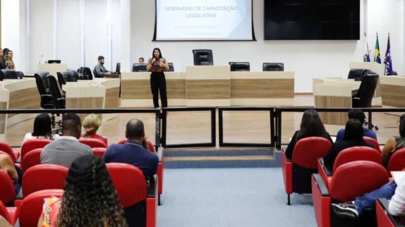 Seminário na Câmara de Macaé ajuda servidores a padronizarem processos administrativos