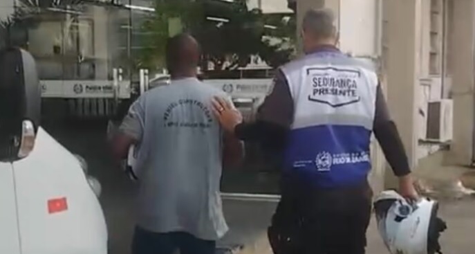 Homem procurado pela Justiça foi preso em Campos