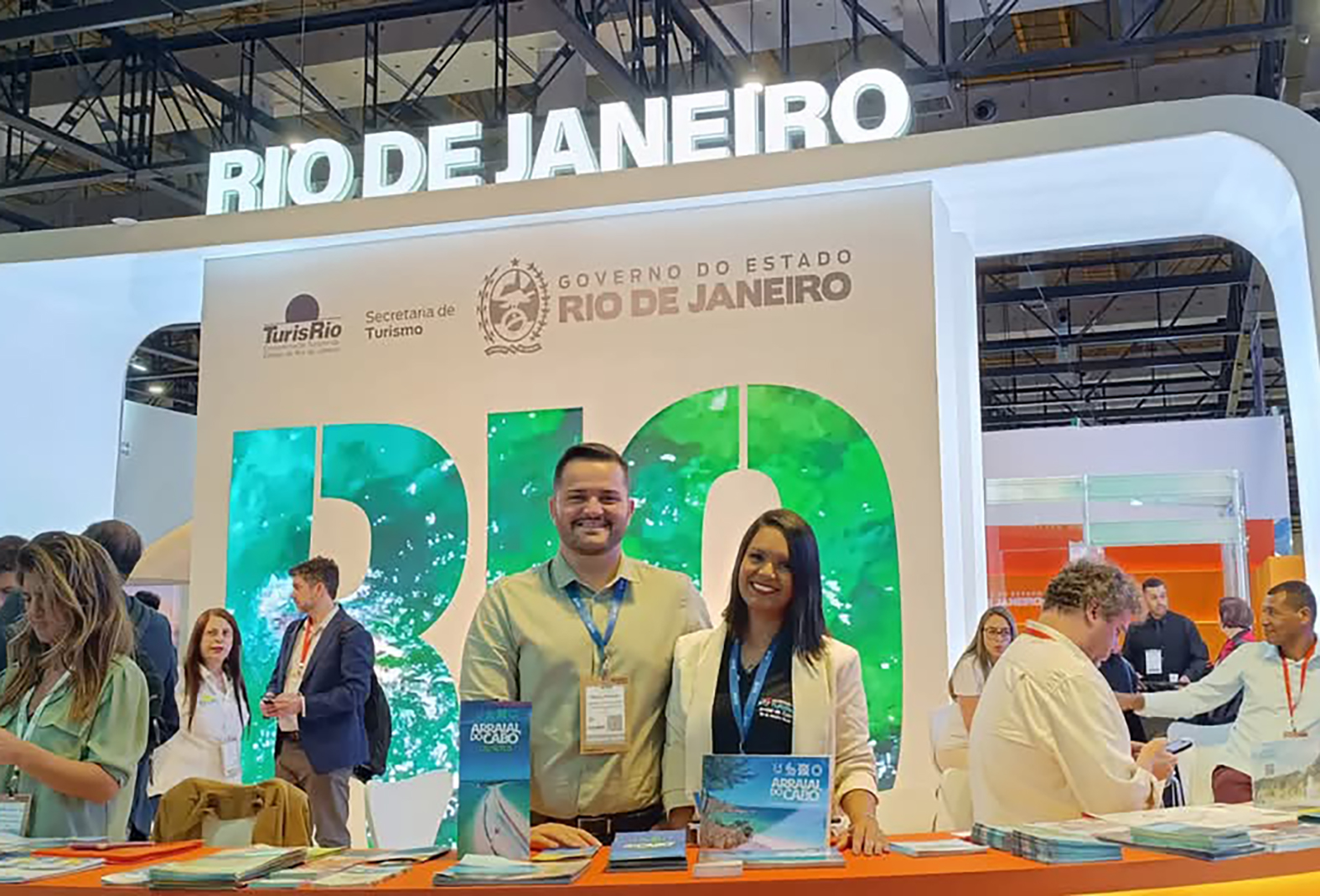 Belezas naturais e cultura de Arraial do Cabo são apresentadas a operadores globais