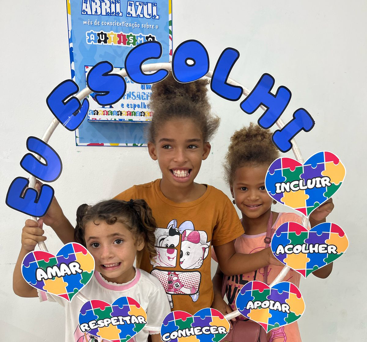 Arraial do Cabo promove roda de conversa sobre autismo com foco em acolhimento e informação