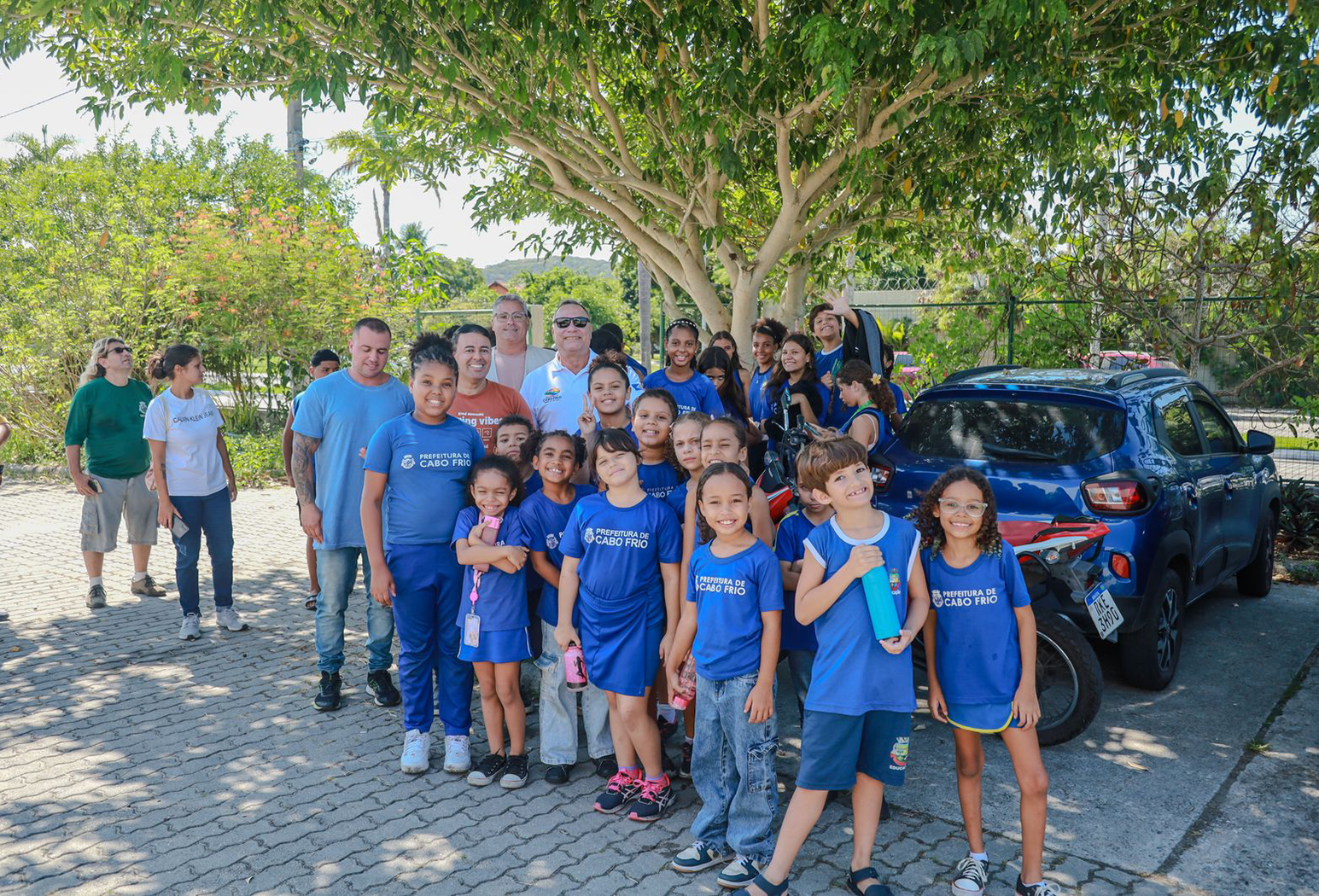 Plantio e educação ambiental mobilizam escolas no Centro de Reabilitação do Portinho, Cabo Frio