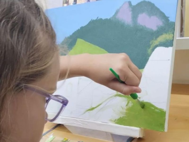 Exposição inicia celebração do aniversário de Rio das Ostras no Parque dos Pássaros