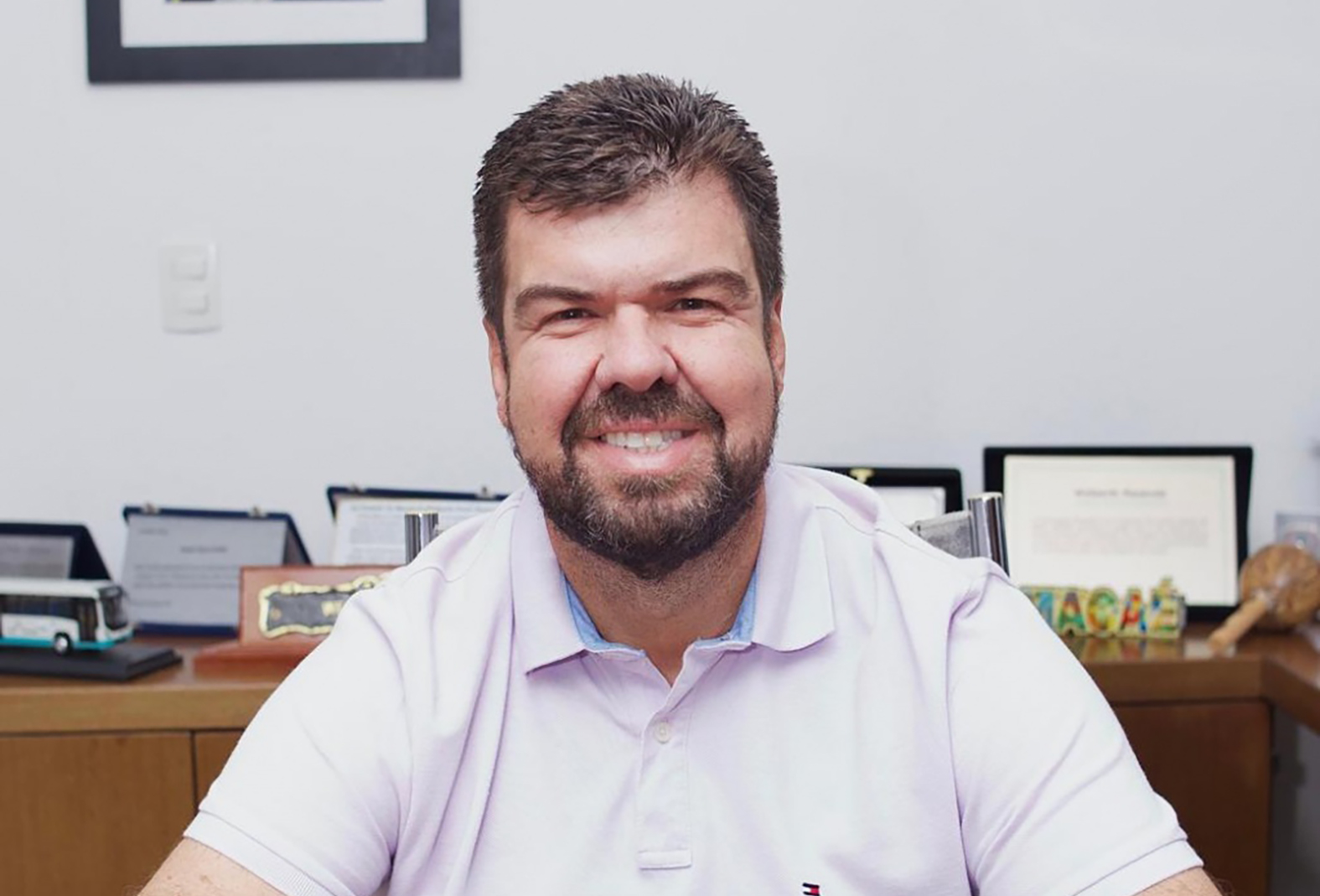 Prefeito de Macaé comemora sucesso na geração de empregos nos primeiros 3 meses do ano