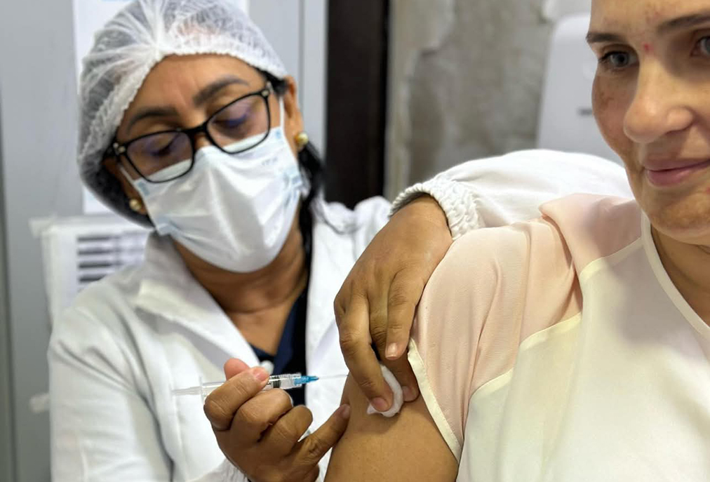 Arraial do Cabo expande público-alvo para proteger toda a comunidade contra gripe em campanha de vacinação