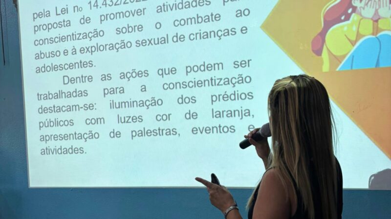 Estudantes da EJA aprendem com robôs em projeto inédito na rede municipal de Cabo Frio