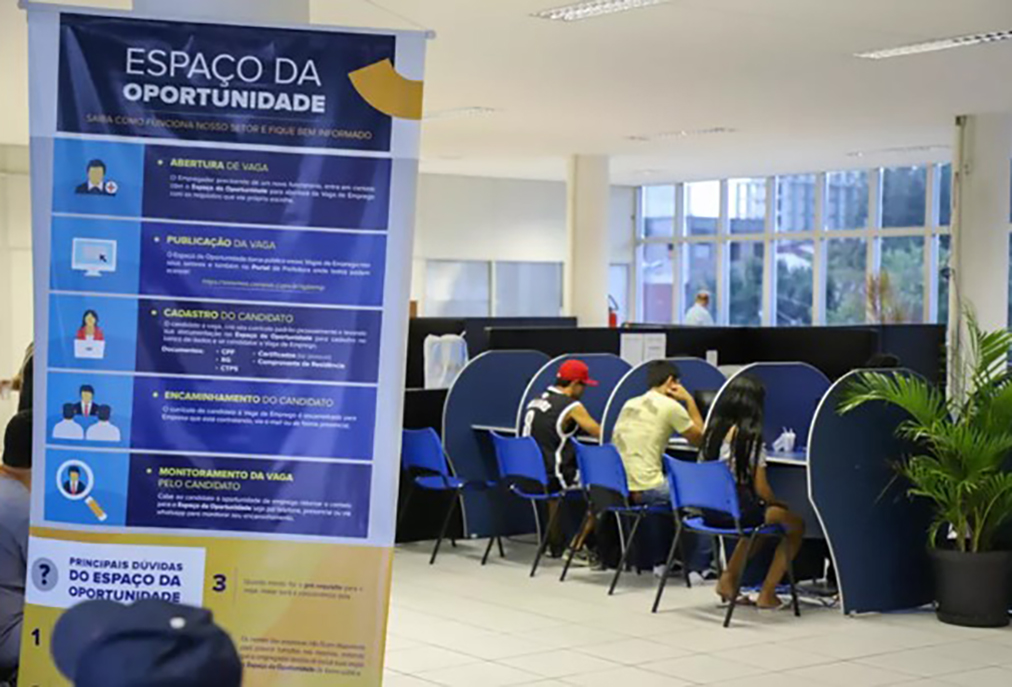 Mercado de trabalho: Campos conta com 338 vagas em aberto