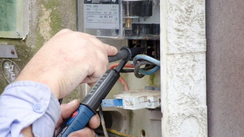 Escola particular é investigada por roubo de energia elétrica em Macaé