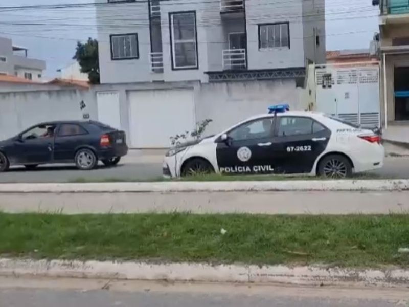 Agentes da 128ª DP prendem mais um comerciantes por “gato” em Rio das Ostras