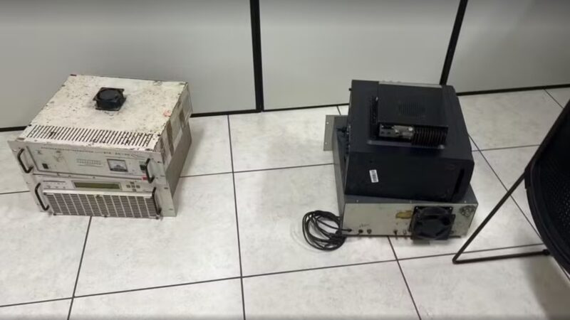 Rádio ilegal é encerrada em Campos após causar interferência aérea