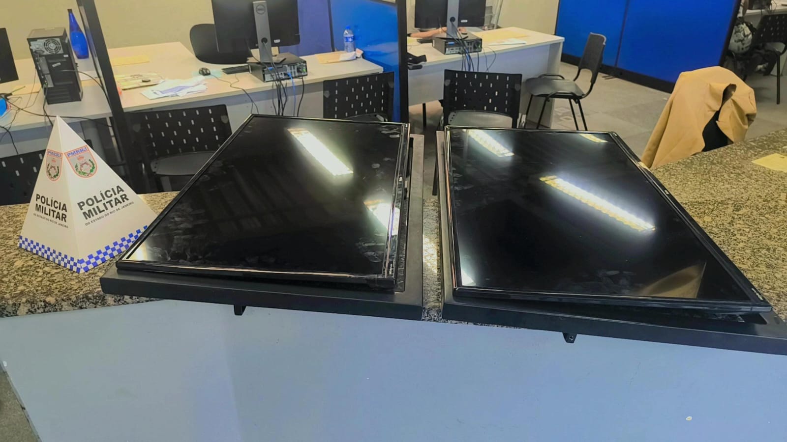 Ação do 32º BPM recupera equipamentos furtados de clínica em Macaé