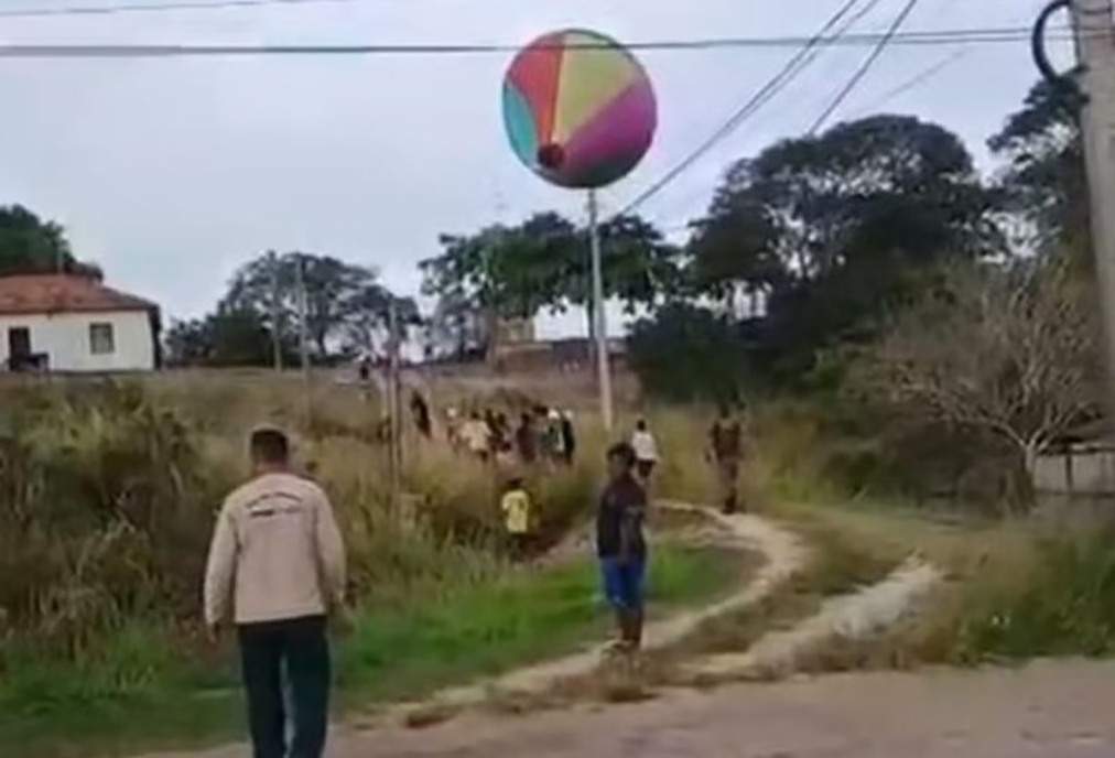 Ações do Inea resgatam balões e impedem incêndios em APA em Araruama