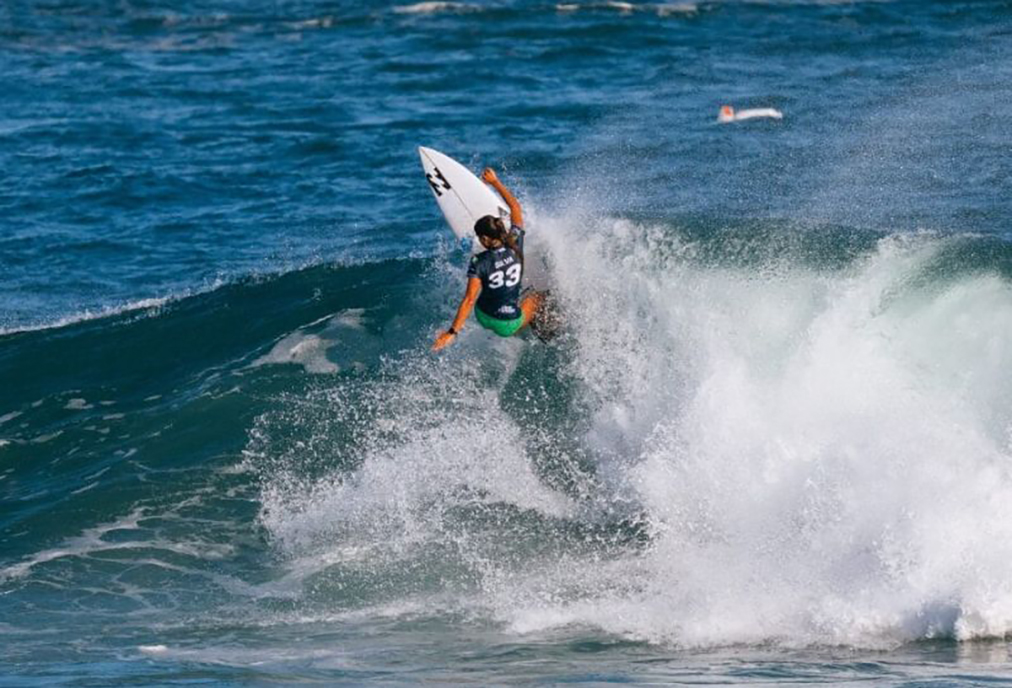 Vice-campeã na etapa da WSL de Saquarema, Luana Silva “salva” surfe brasileiro em casa