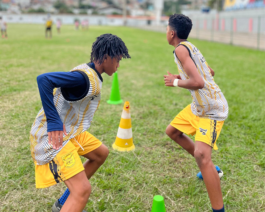 Equipe de Arraial do Cabo retorna ao futebol estadual com vitórias importantes e boa campanha