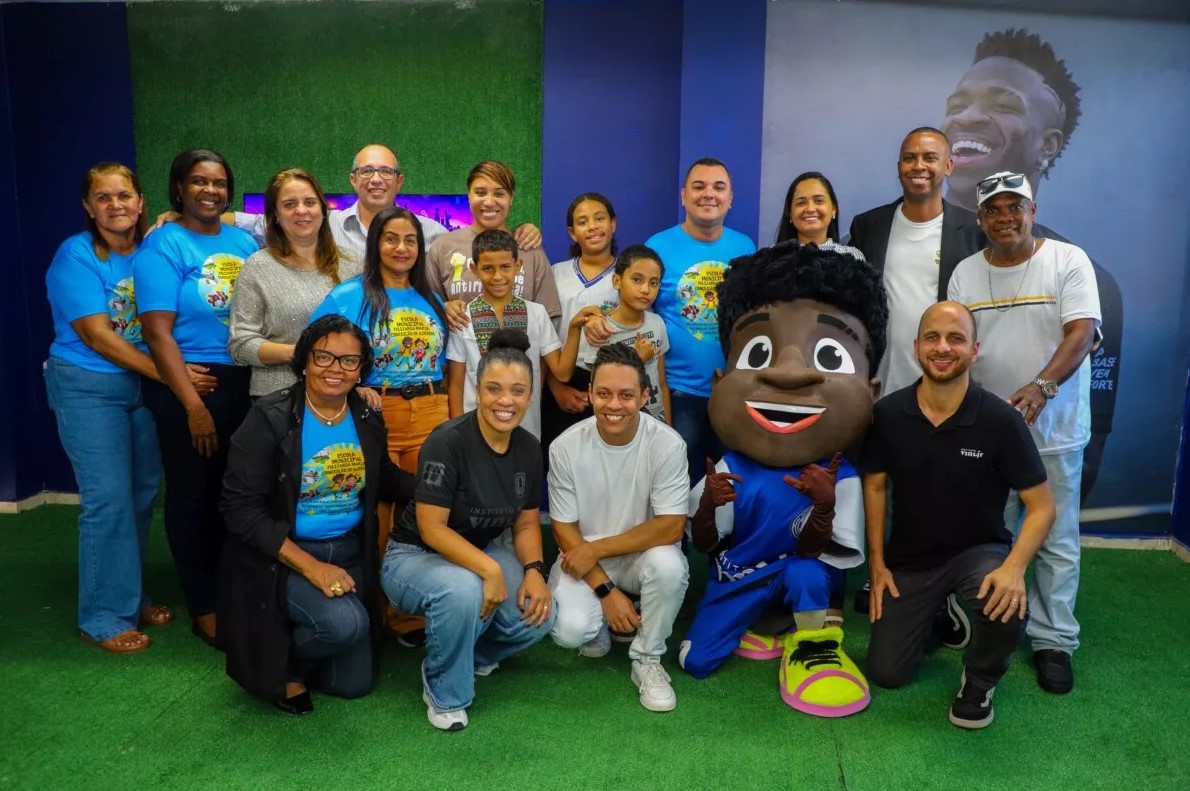 Instituto Vini Jr. leva inovação educacional para escola em Quissamã