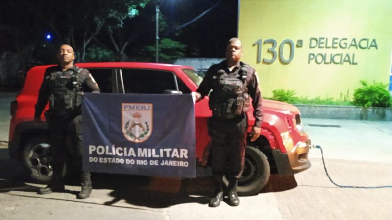 Polícia recupera automóvel roubado em operação na RJ-178, Quissamã