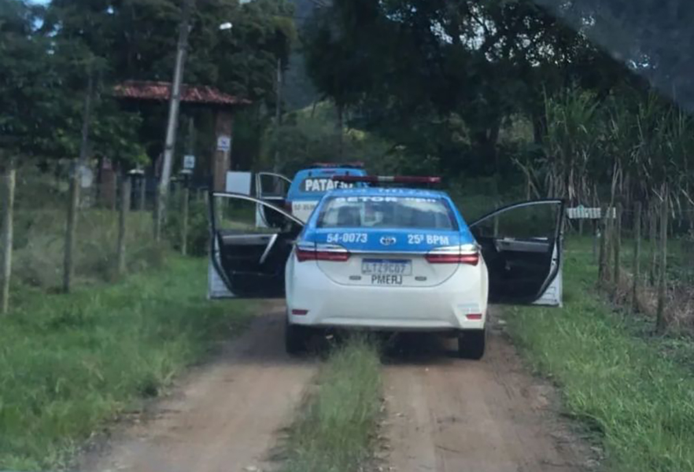 Polícia prende 2 dos 3 suspeitos de crime bárbaro em Saquarema em 2023