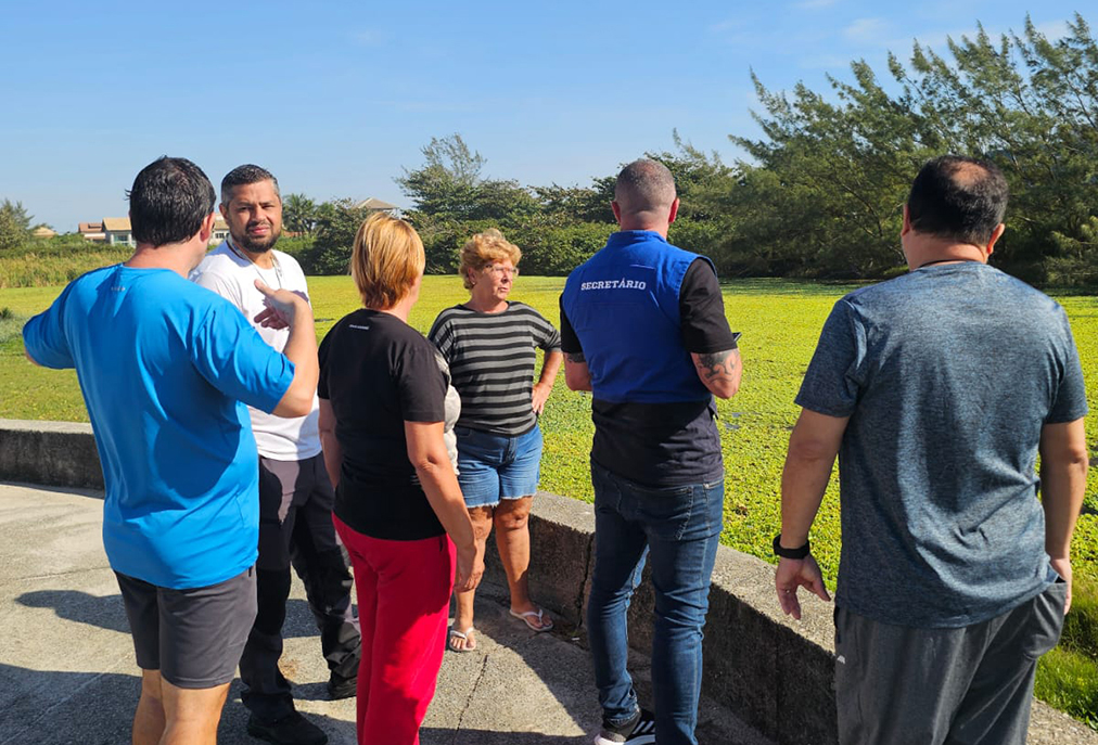 Meio Ambiente de Cabo Frio atua na limpeza e preservação da Lagoa do Meio