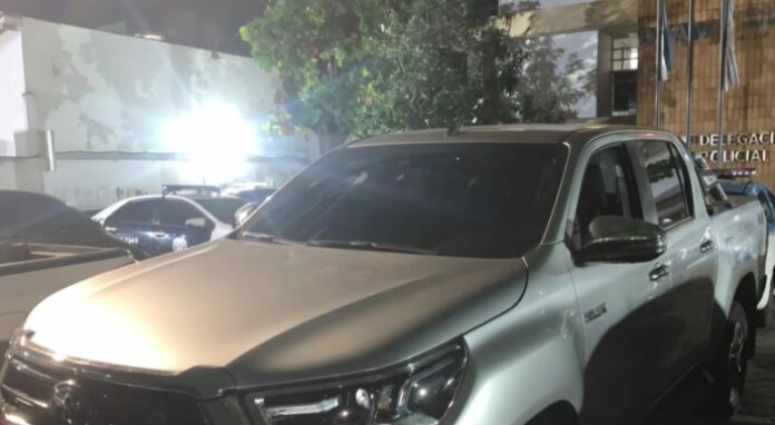 Veículo roubado é recuperado em ação conjunta da polícia na região Norte Fluminense