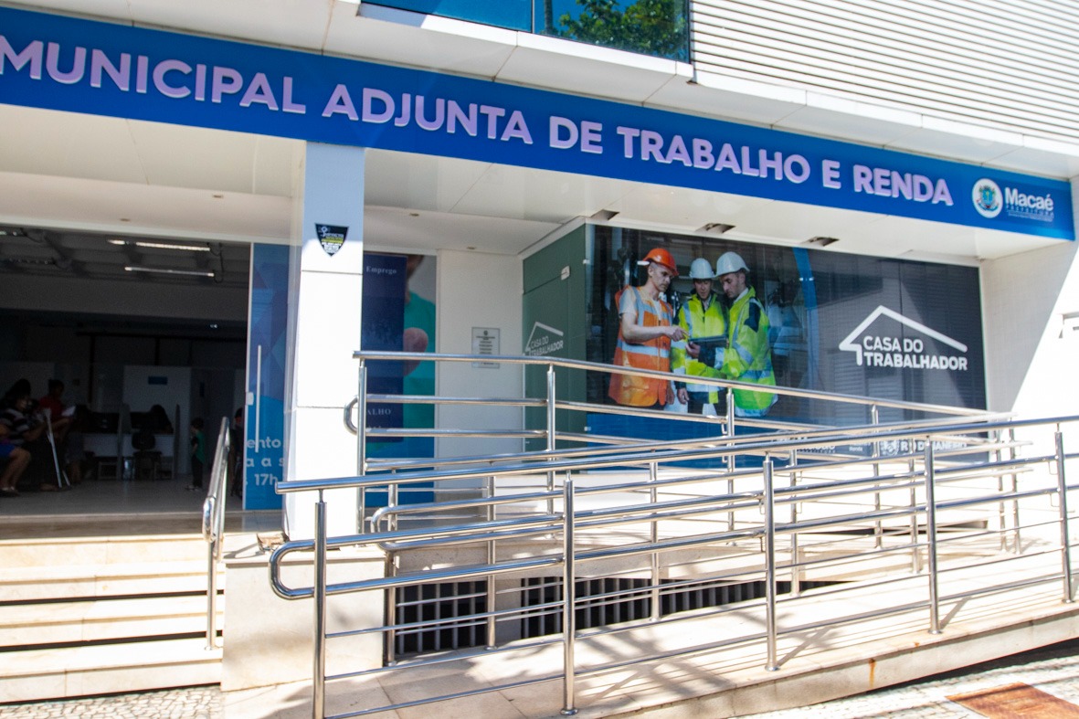 Geração de empregos cresce em Macaé com foco no setor offshore
