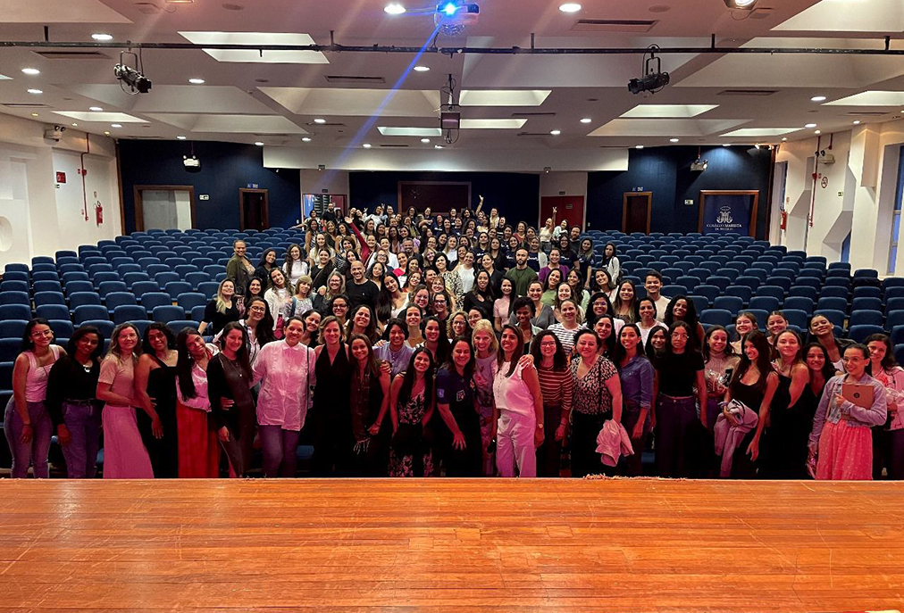 Encontro educacional em Arraial do Cabo reúne 700 participantes