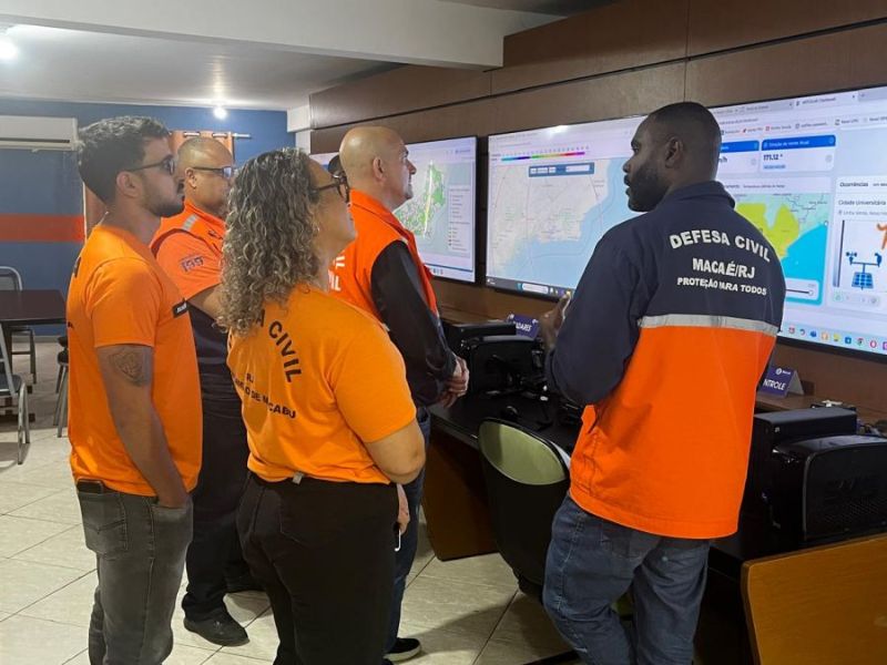 Visita a Macaé tem como alvo criação de sala de monitoramento em Rio das Ostras