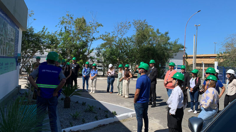 Arraial do Cabo participa de ação regional sobre tratamento de esgoto em São Pedro da Aldeia