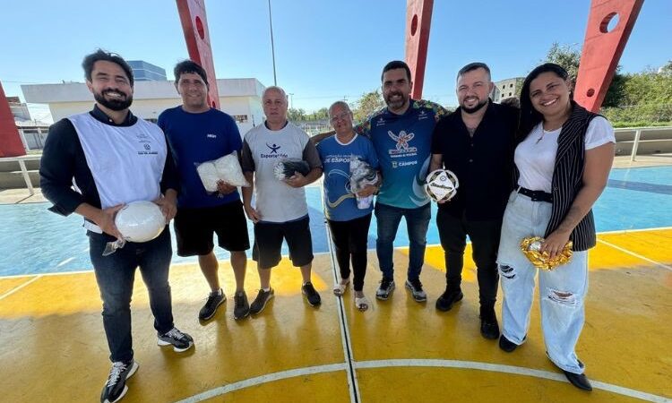 Segov e Prefeitura de Campos distribuem kits esportivos a projetos sociais