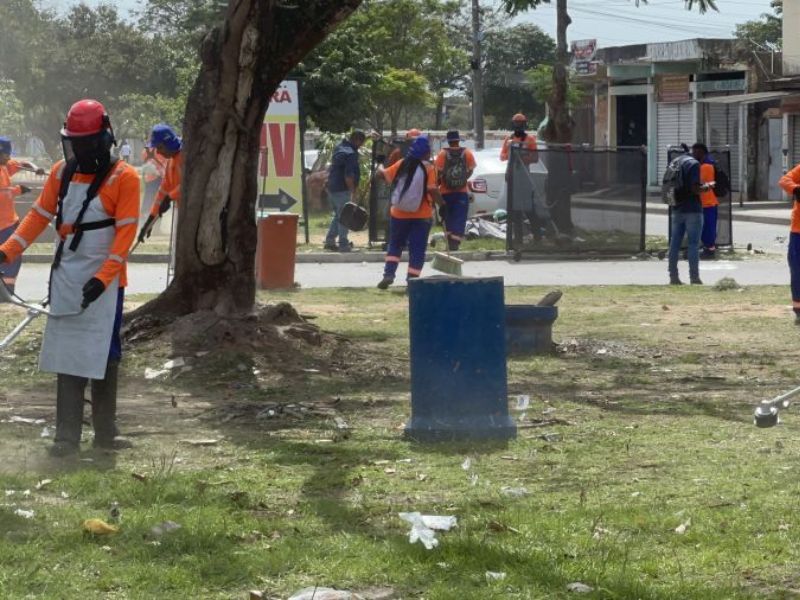 Limpeza urbana ganha equipamentos modernos e 121% mais funcionários em Rio das Ostras