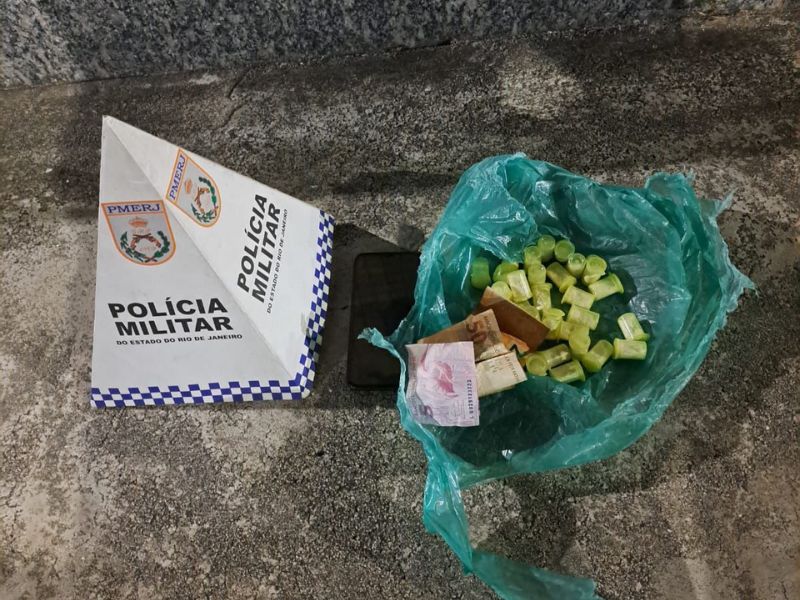 Rio das Ostras tem mais 2 jovens detidos pela PM por ligação com o tráfico
