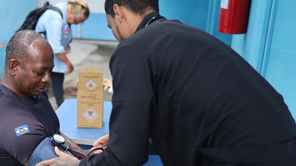 Cabo Frio reforça cuidados no Novembro Azul com ação da Guarda