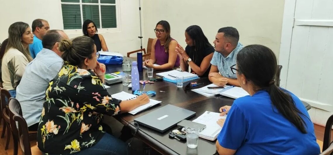 Reunião da Educação em Quissamã discute planejamento para 2026