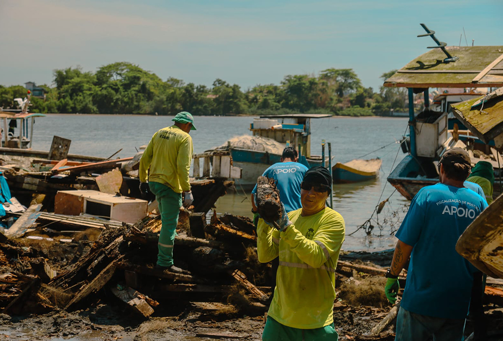 Pescadores cabo-frienses comemoram melhorias e apoio da Prefeitura no Pontal de Santo Antônio
