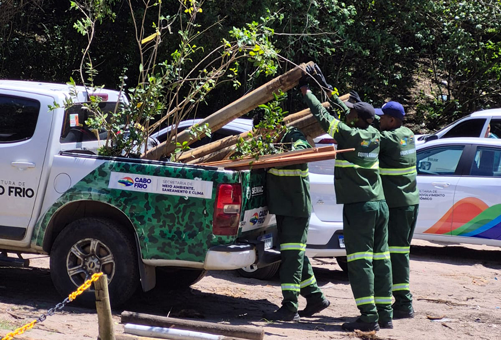Operação conjunta em Cabo Frio combate uso irregular e preserva ecossistema da Ilha do Japonês