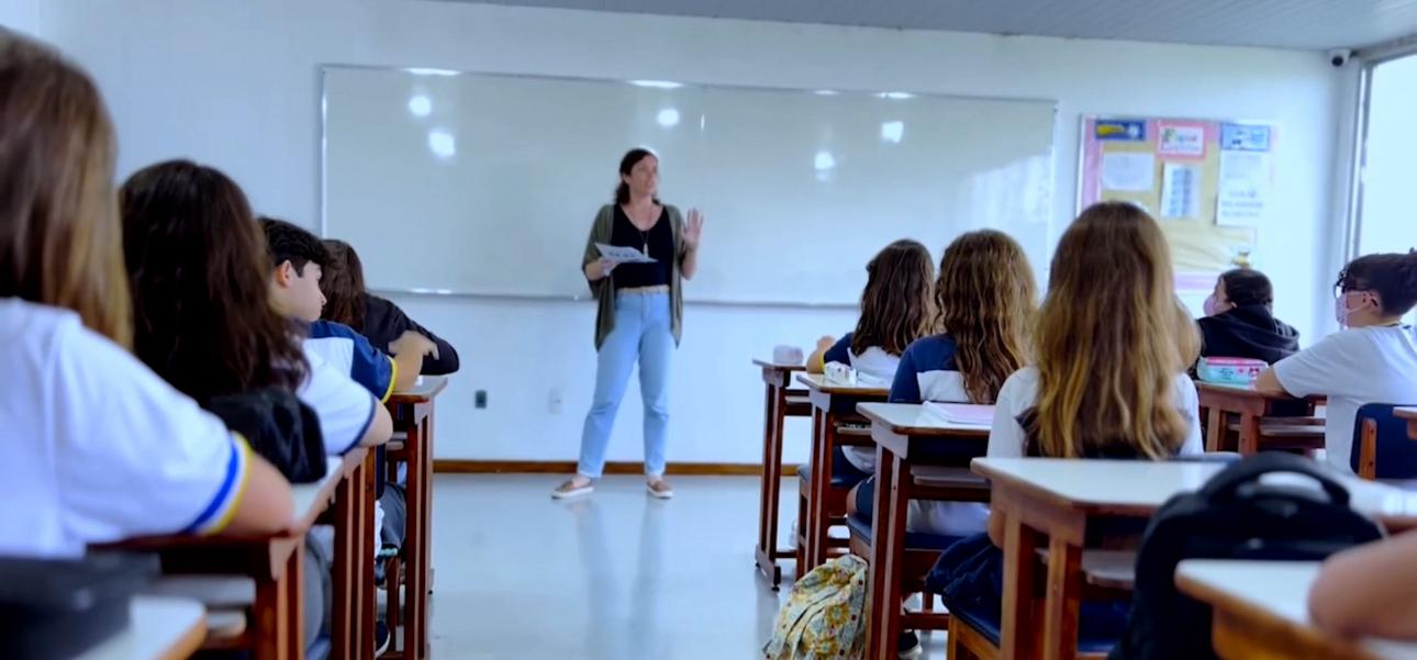 Educação bilíngue em alta: escolas de Macaé investem para formar cidadãos globais