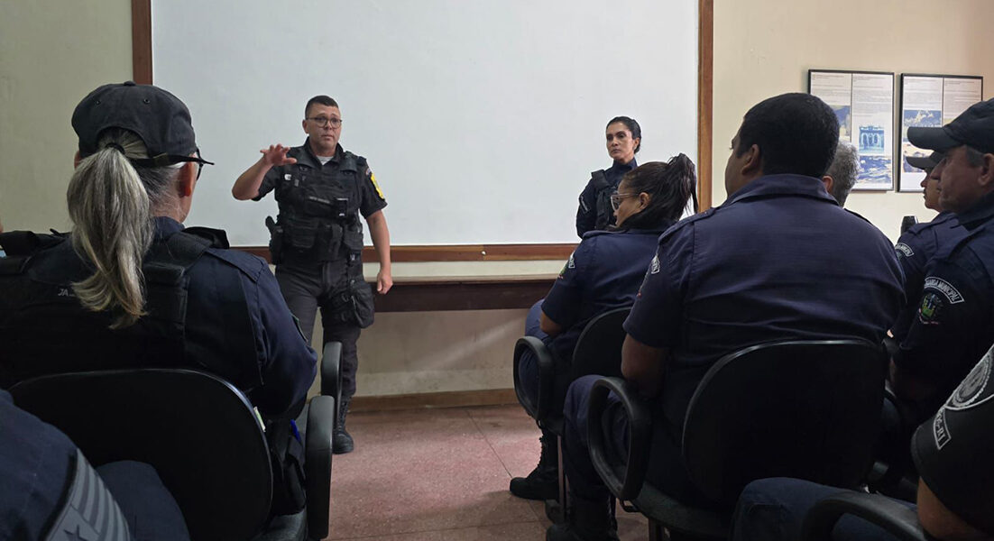 Cabo Frio troca experiências com outros municípios em formação da ronda escolar