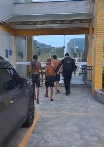 Ação do GAT resulta na prisão e apreensão de suspeitos por tráfico em Rio das Ostras