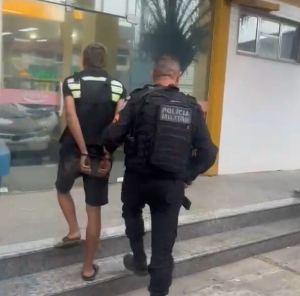 Patrulhamento do 32º BPM resulta na apreensão de moto adulterada em Macaé