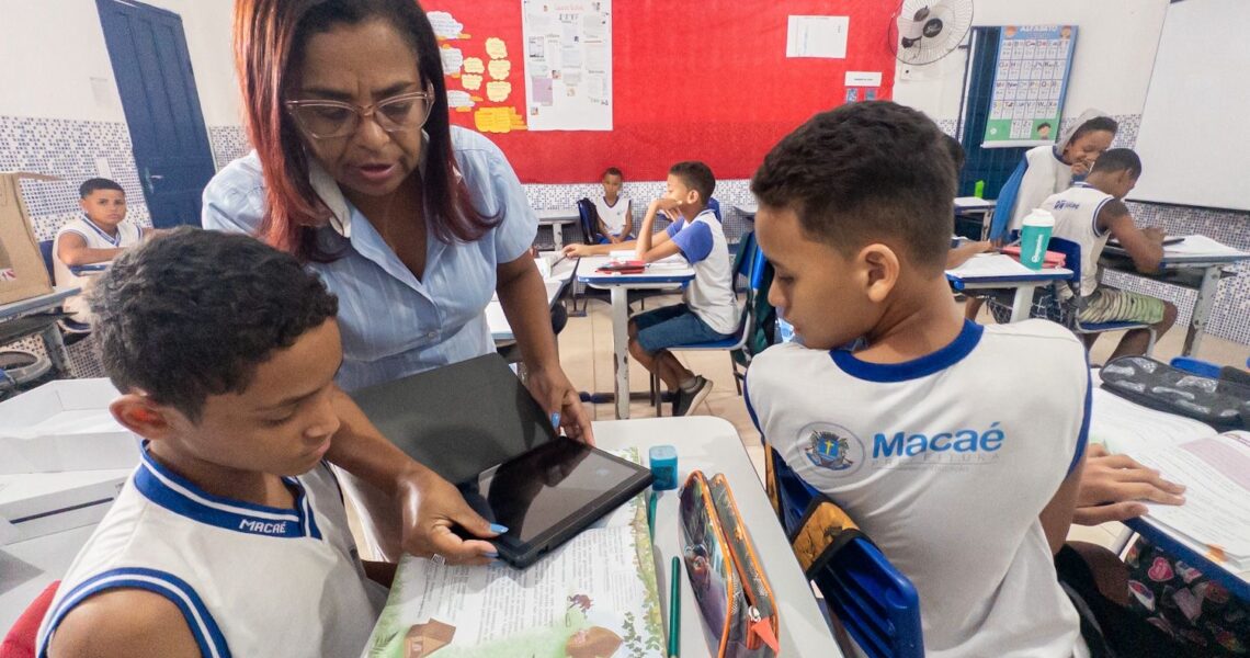 Calendário de 2026 define trimestres, datas e normas pedagógicas em Macaé