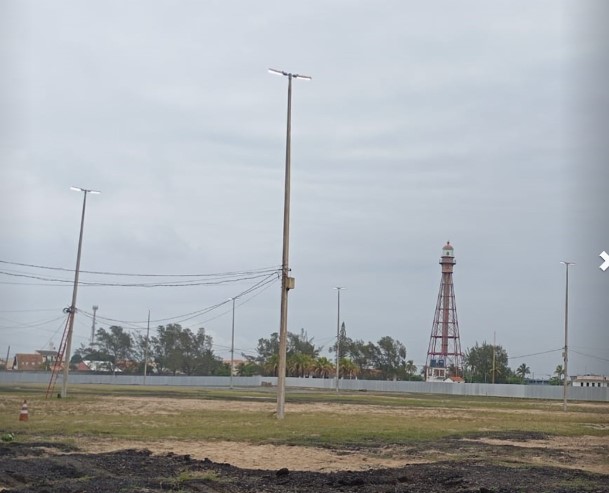 Superintendência de Iluminação Pública executa melhorias na iluminação e na rede elétrica em Campos