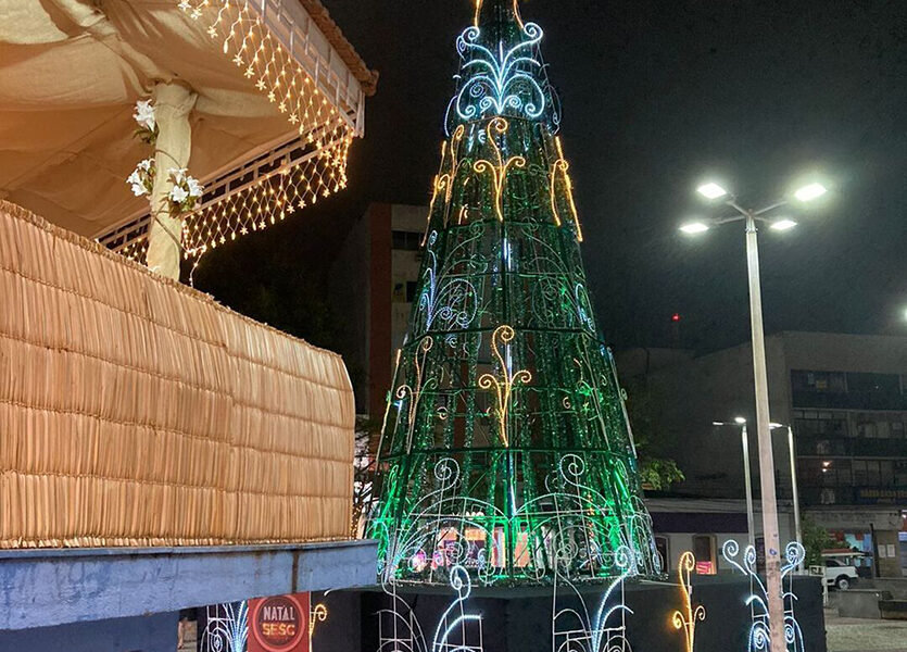 Natal aquece shopping de Cabo Frio mas cenário ainda divide opiniões