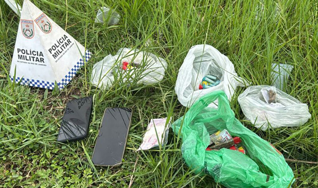 Policiais do 32º BPM prendem homem por tráfico em Rio das Ostras
